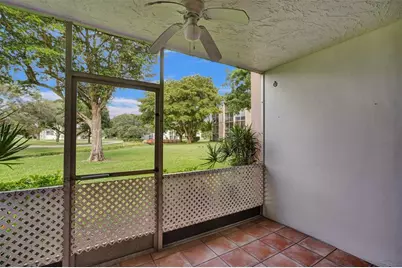 9481  Evergreen Pl, Unit #103, Davie, FL 33324 - Photo 10