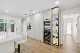 2510 NE 47th St, Fort Lauderdale, FL 33308 - Photo 8