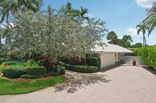 2510 NE 47th St, Fort Lauderdale, FL 33308 - Photo 2