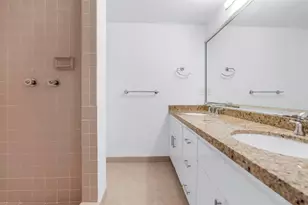 3827 NE 166th St, North Miami Beach, FL 33160 - Photo 24