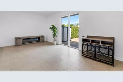 3827 NE 166th St, Unit #7, North Miami Beach, FL 33160 - Photo 12