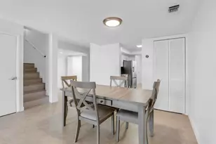 3827 NE 166th St, North Miami Beach, FL 33160 - Photo 4