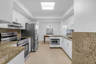 3827 NE 166th St, North Miami Beach, FL 33160 - Photo 8