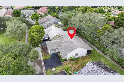 425  Shadow Wood Ln, Coral Springs, FL 33071 - Photo 32