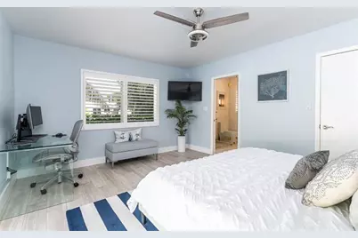 2219 SE 15th St, Pompano Beach, FL 33062 - Photo 8