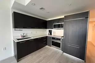 45 SW 9th St, Miami, FL 33130 - Photo 12