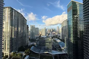 45 SW 9th St, Miami, FL 33130 - Photo 2