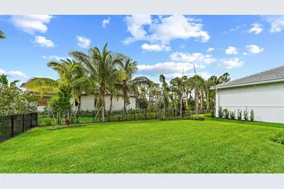 9603  St Germain Drive, Palm Beach Gardens, FL 33412 - Photo 48
