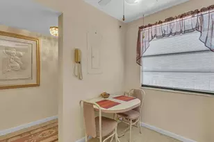 6049 Balboa Cir, Boca Raton, FL 33433 - Photo 14