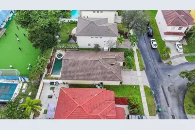 2850 E Sable Cir, Margate, FL 33063 - Photo 38