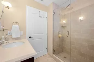 2850 E Sable Cir, Margate, FL 33063 - Photo 6