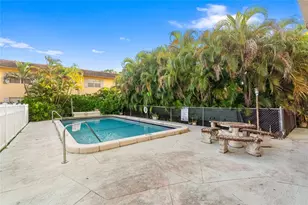 1830 Dixieanna St Unit, Hollywood, FL 33020 - Photo 28