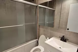 31 SW 10th St, Dania Beach, FL 33004 - Photo 8