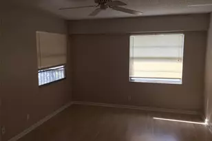 1100 SW 128th Terrace, Hollywood, FL 33027 - Photo 12