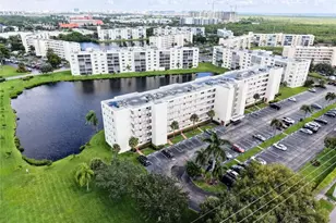 321 SE 3rd St, Dania Beach, FL 33004 - Photo 1