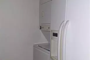 10037 Winding Lake Rd, Sunrise, FL 33351 - Photo 6