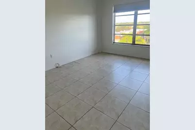 4164  Inverrary Dr, Unit #803, Lauderhill, FL 33319 - Photo 4