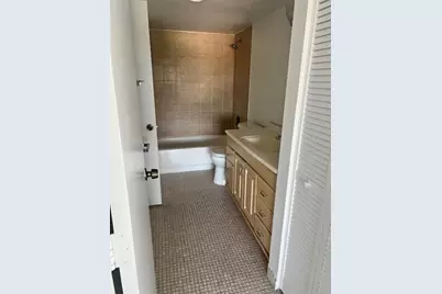 4164  Inverrary Dr, Unit #803, Lauderhill, FL 33319 - Photo 6