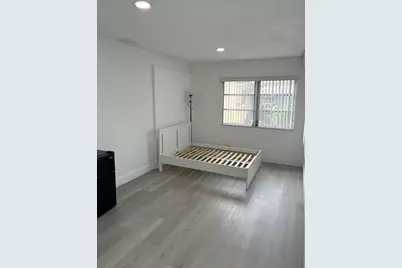 7309 NW 62nd St, Tamarac, FL 33321 - Photo 4