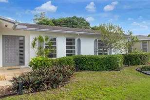 140 SW 126th Ave, Plantation, FL 33325 - Photo 4