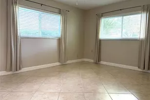 8701 NW 11th St, Plantation, FL 33322 - Photo 6