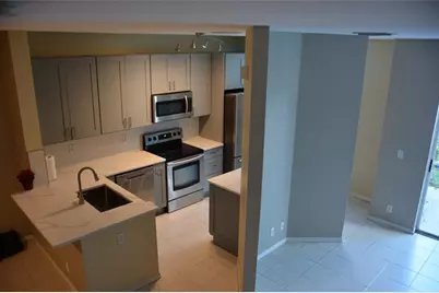 4030 NW 90th Way, Sunrise, FL 33351 - Photo 4
