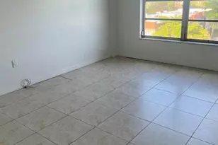 4164 Inverrary Dr, Lauderhill, FL 33319 - Photo 4