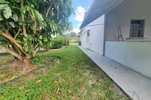 7003 NW 94th Terrace, Tamarac, FL 33321 - Photo 18
