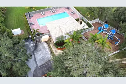 4480 NW 42nd Ter, Coconut Creek, FL 33073 - Photo 32