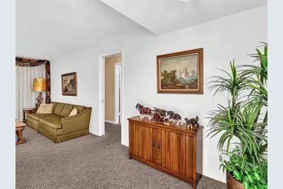 407 S Highland Dr, Hollywood, FL 33021 - Photo 2