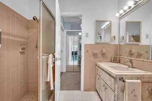 407 S Highland Dr, Hollywood, FL 33021 - Photo 14