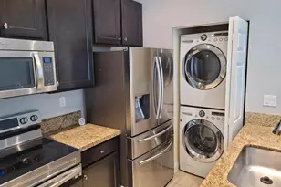 14648 SW 14th St, Pembroke Pines, FL 33027 - Photo 4