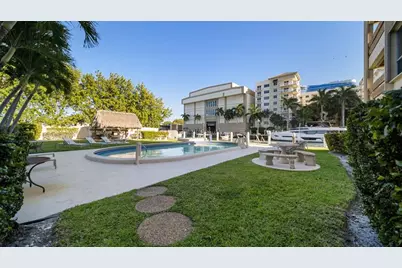 1700 SE 15th St, Unit #302, Fort Lauderdale, FL 33316 - Photo 16