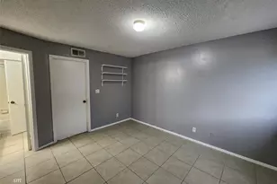 2866 S University Dr, Davie, FL 33328 - Photo 18