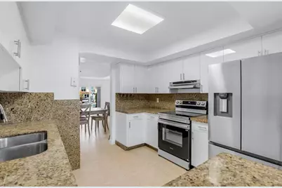 3827 NE 166th St, North Miami Beach, FL 33160 - Photo 6