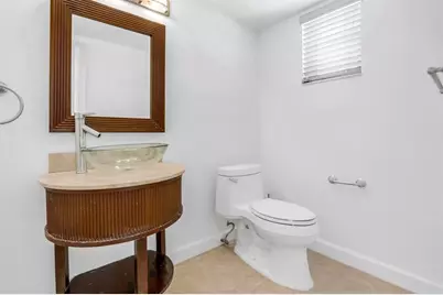 3827 NE 166th St, North Miami Beach, FL 33160 - Photo 4
