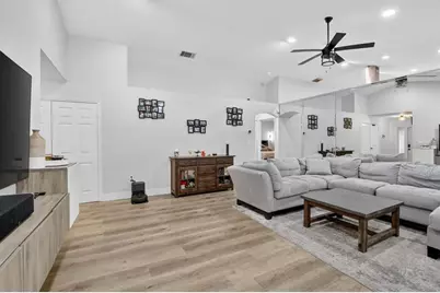 1051 NW 124th Ter, Sunrise, FL 33323 - Photo 20