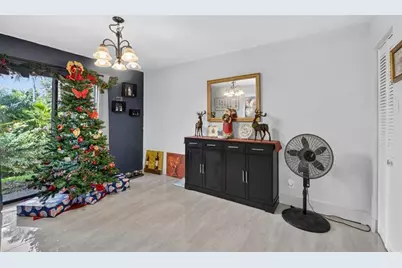 209  Wimbledon Lake Dr, Unit #209, Plantation, FL 33324 - Photo 6