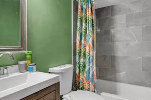 209 Wimbledon Lake Dr Unit, Plantation, FL 33324 - Photo 16