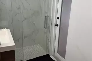 4560 NW 6th Ct, Plantation, FL 33317 - Photo 8