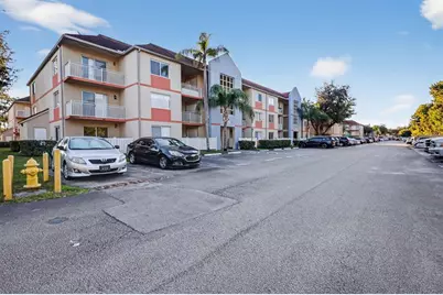18840 NW 57th Ave, Unit #302, Hialeah, FL 33015 - Photo 8
