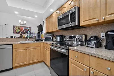 18840 NW 57th Ave, Unit #302, Hialeah, FL 33015 - Photo 18