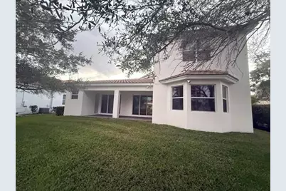 182  Palm Beach Plantation Blvd, Royal Palm Beach, FL 33411 - Photo 2