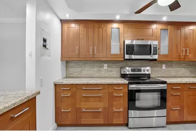 830 S Hollybrook Dr, Unit #310, Pembroke Pines, FL 33025 - Photo 2