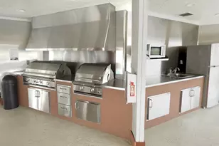 830 S Hollybrook Dr, Pembroke Pines, FL 33025 - Photo 12