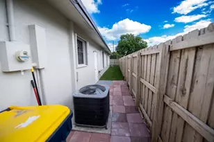 110 NW 6th Ave, Dania Beach, FL 33004 - Photo 8