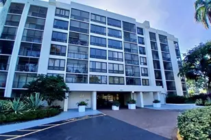 5951 Wellesley Park Dr, Boca Raton, FL 33433 - Photo 1