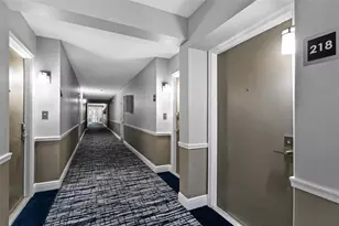 1940 NE 2nd Ave, Wilton Manors, FL 33305 - Photo 8