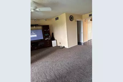 565  Oaks Ln, Unit #308, Pompano Beach, FL 33069 - Photo 8