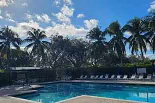 1498 Barcelona Way, Weston, FL 33327 - Photo 6